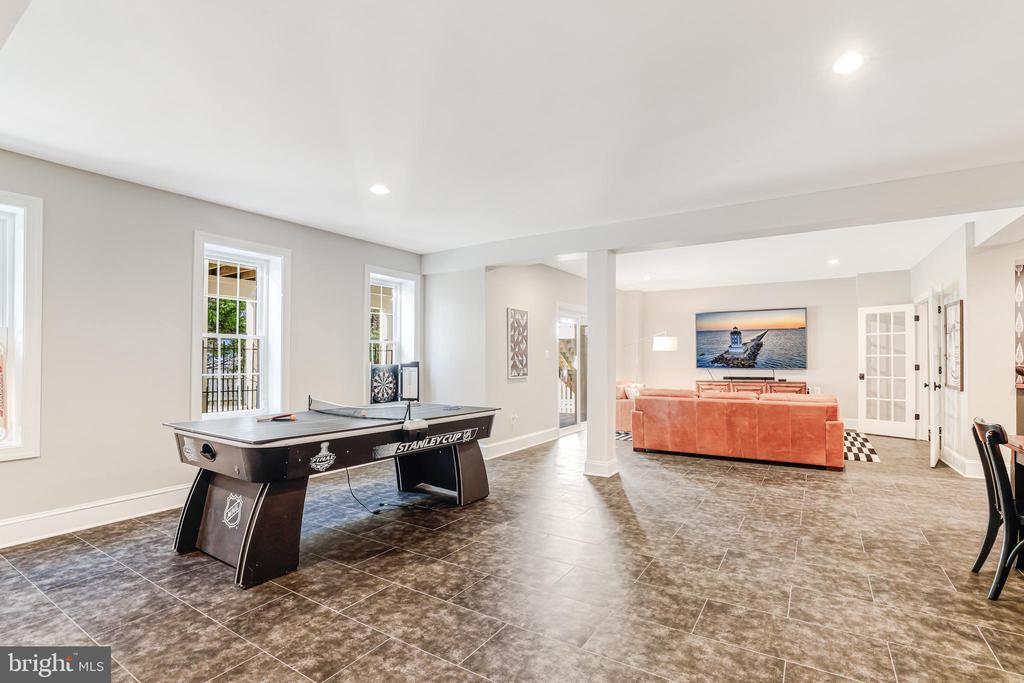 19247 Mill Site Pl