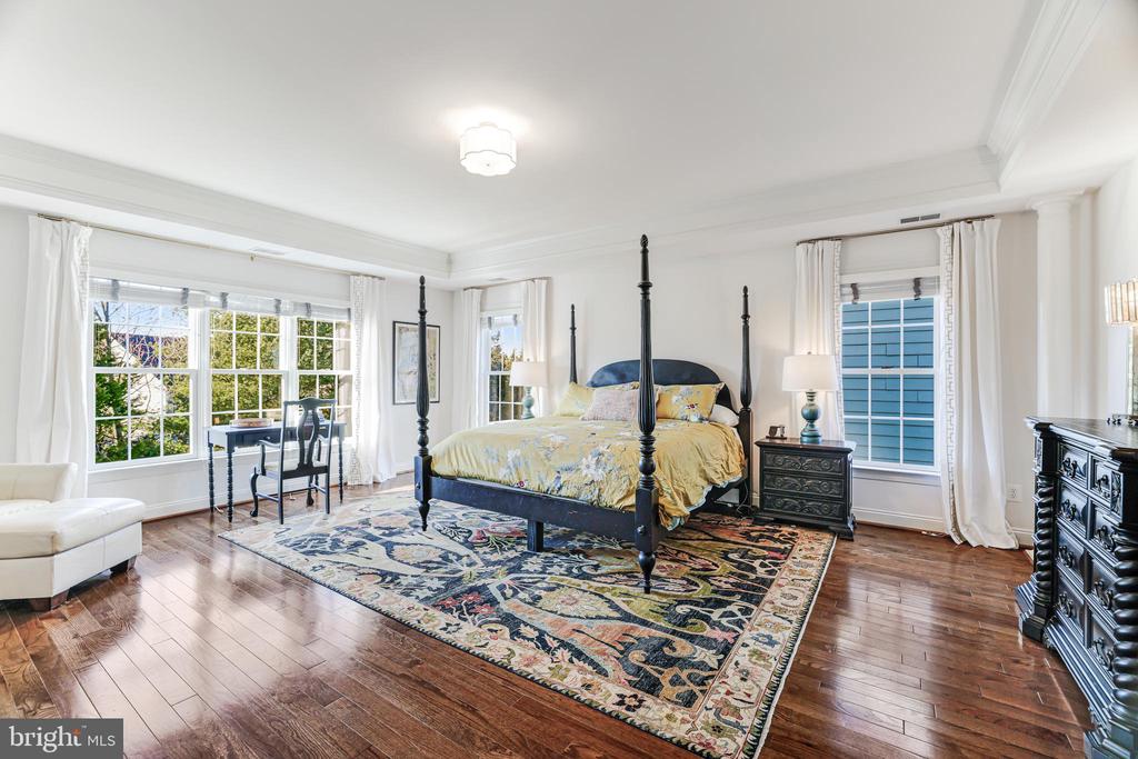 19247 Mill Site Pl