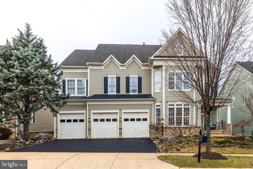 19247 Mill Site Pl