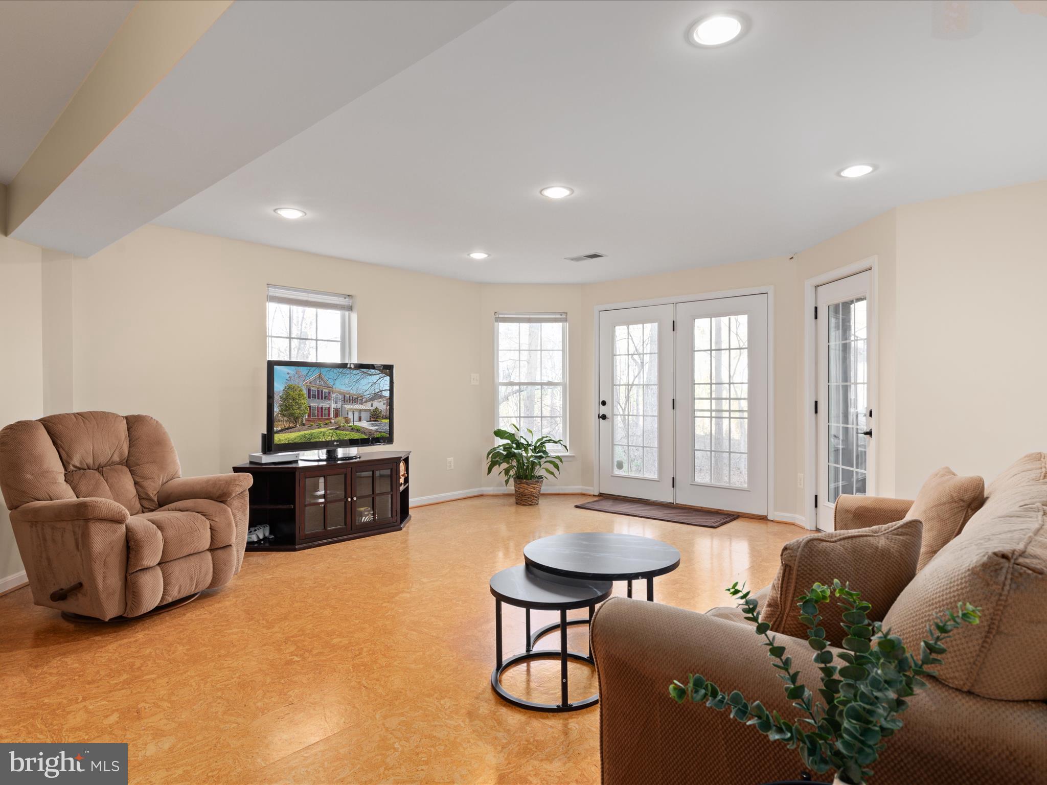 21296 Marsh Creek Dr
