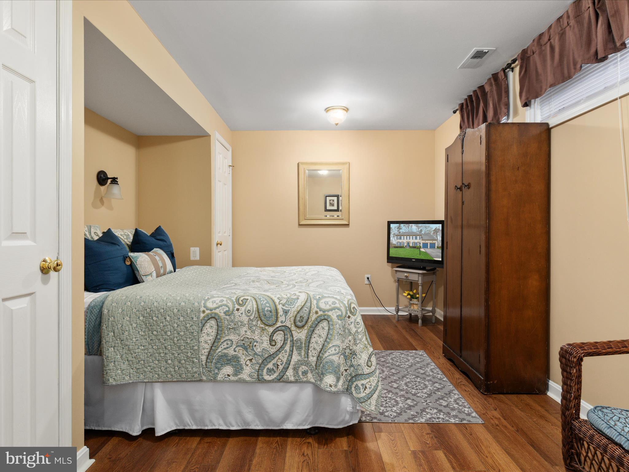 20299 Mustoe Pl