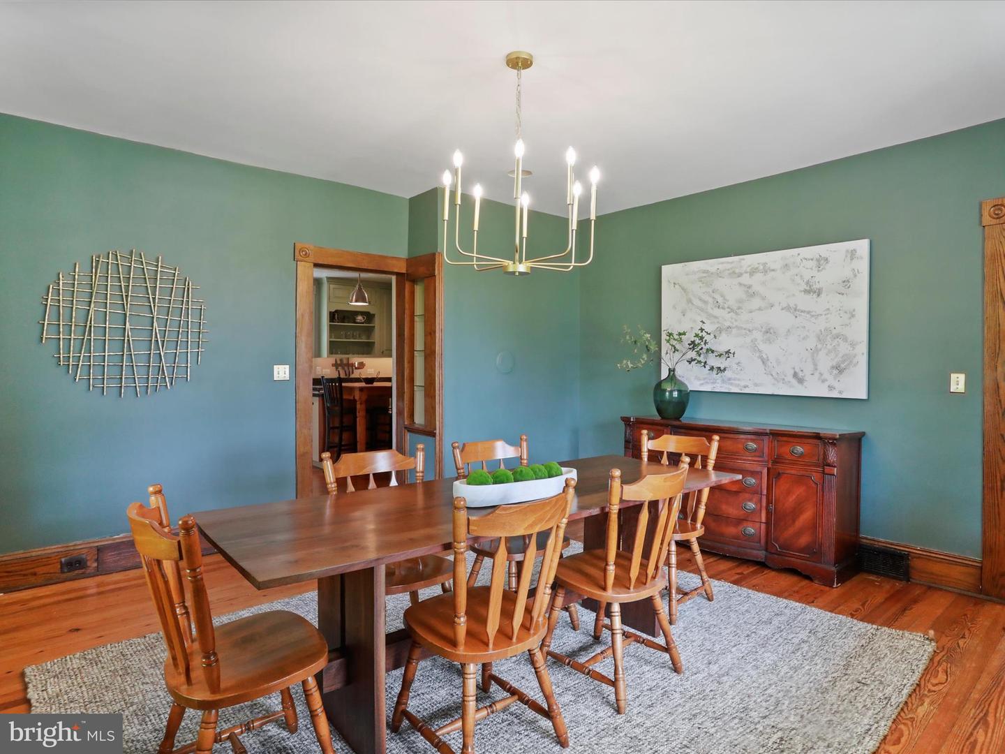 351 S Orchard Dr