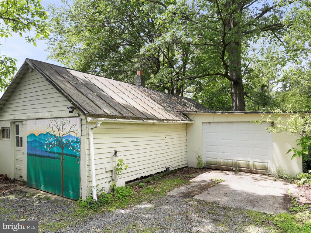351 S Orchard Dr