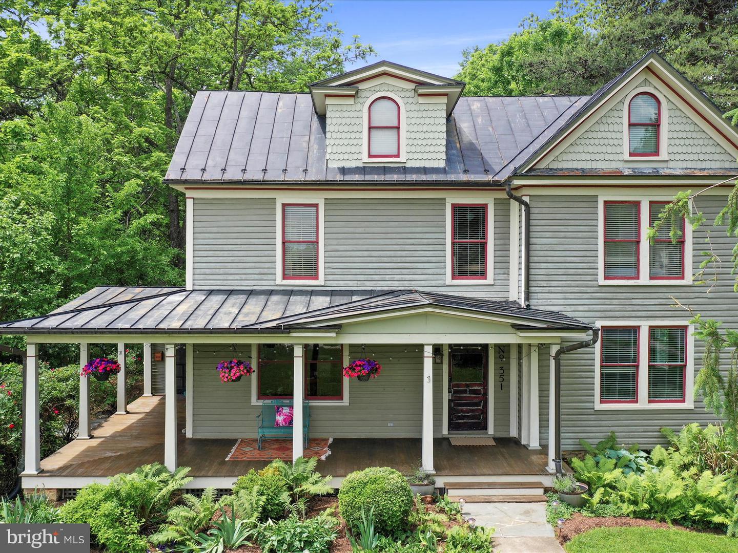 351 S Orchard Dr