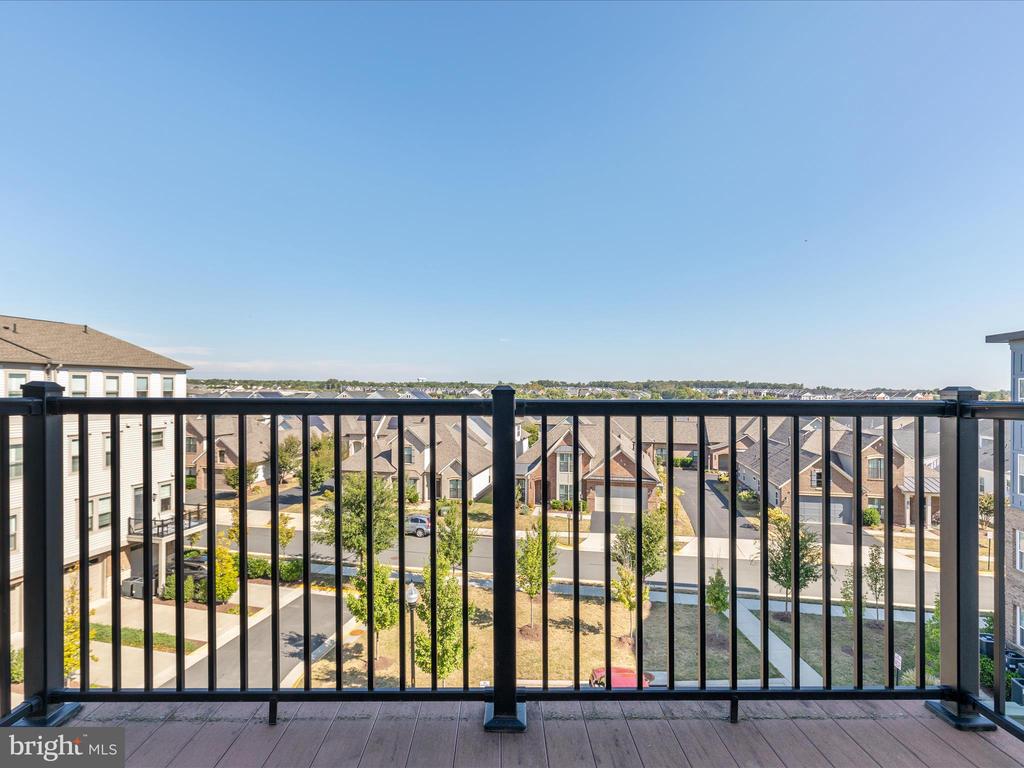 23630 HAVELOCK WALK TERRACE 421