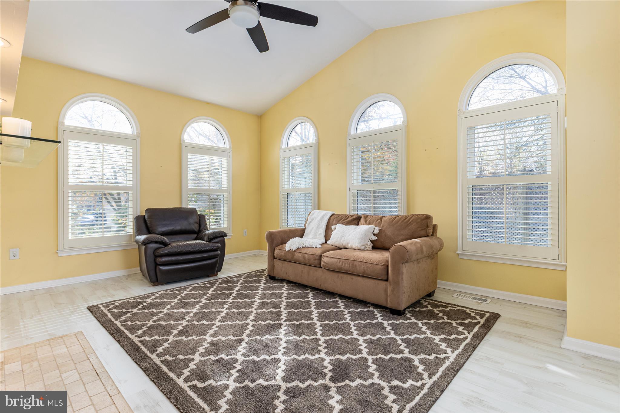 43879 GLENHAZEL DRIVE