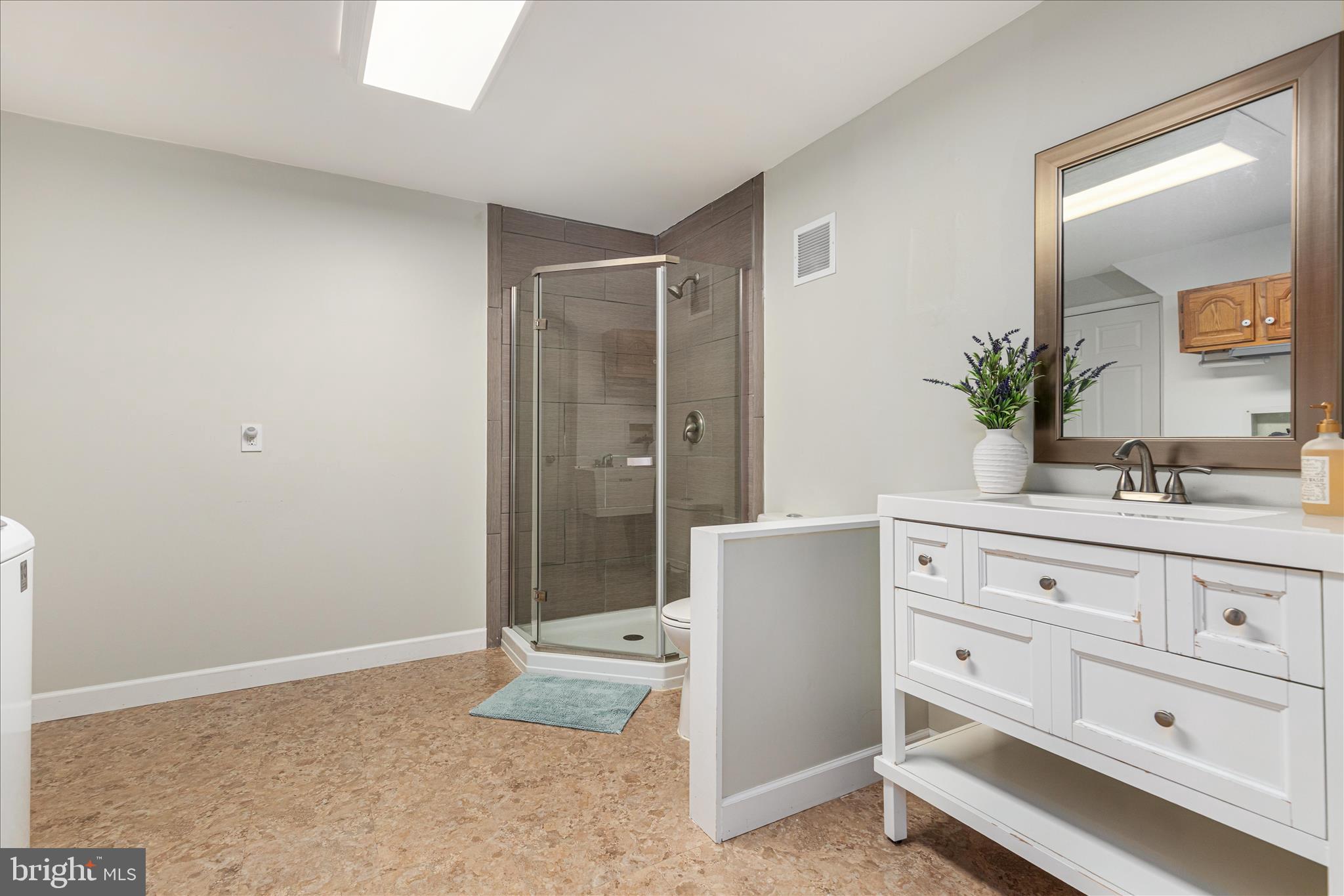 43879 GLENHAZEL DRIVE