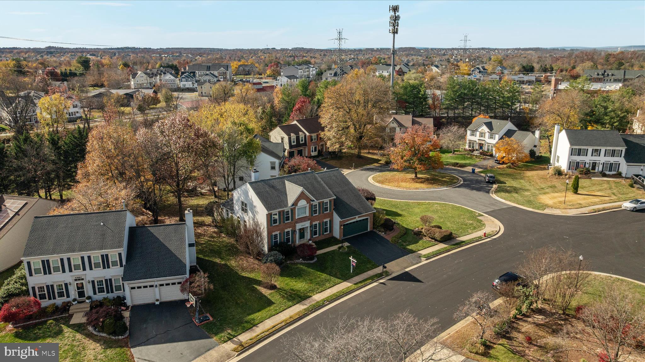 43879 GLENHAZEL DRIVE