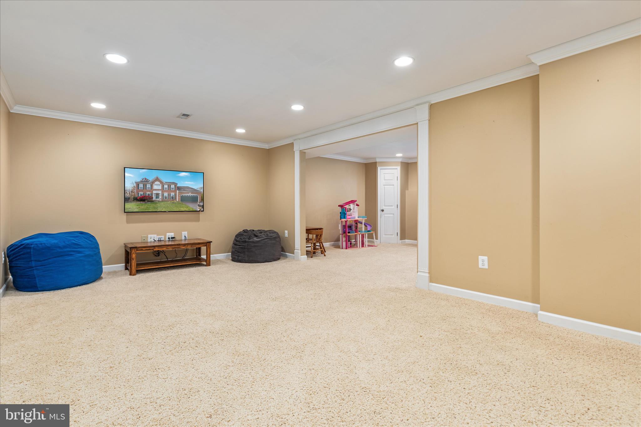 43879 GLENHAZEL DRIVE