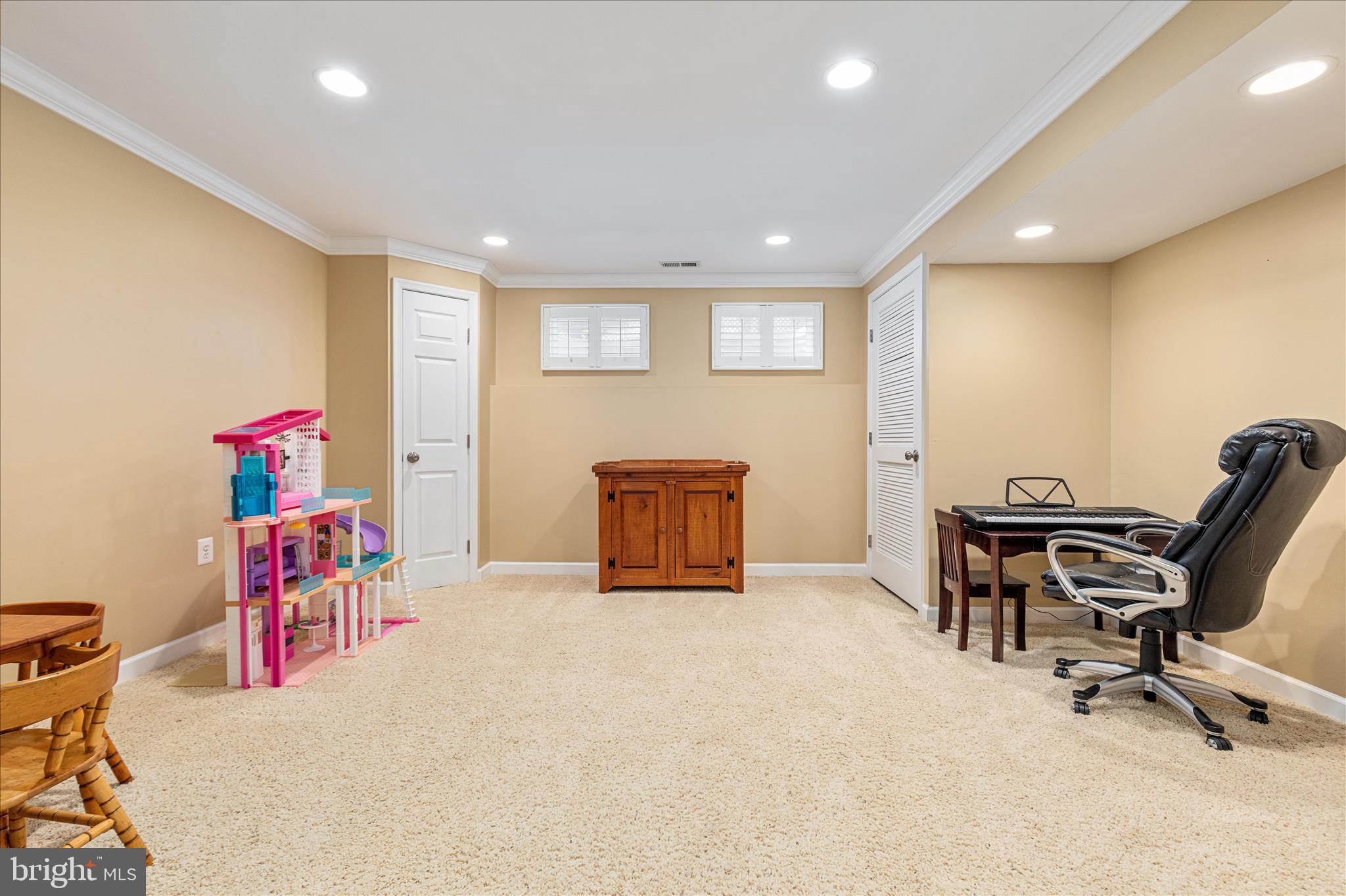 43879 GLENHAZEL DRIVE