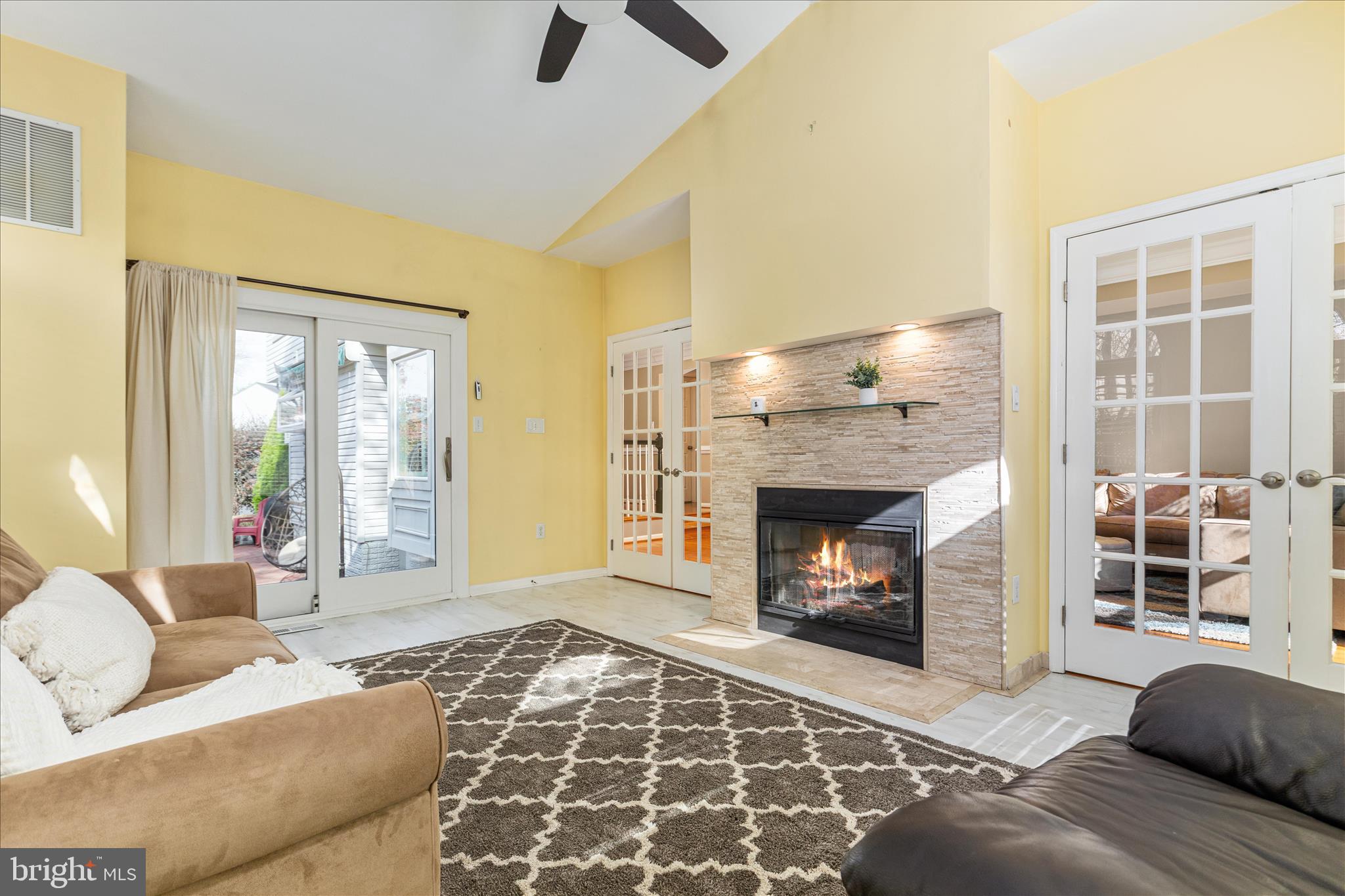 43879 GLENHAZEL DRIVE