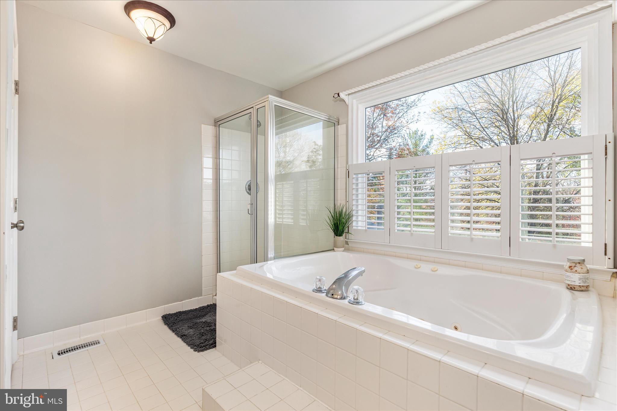 43879 GLENHAZEL DRIVE