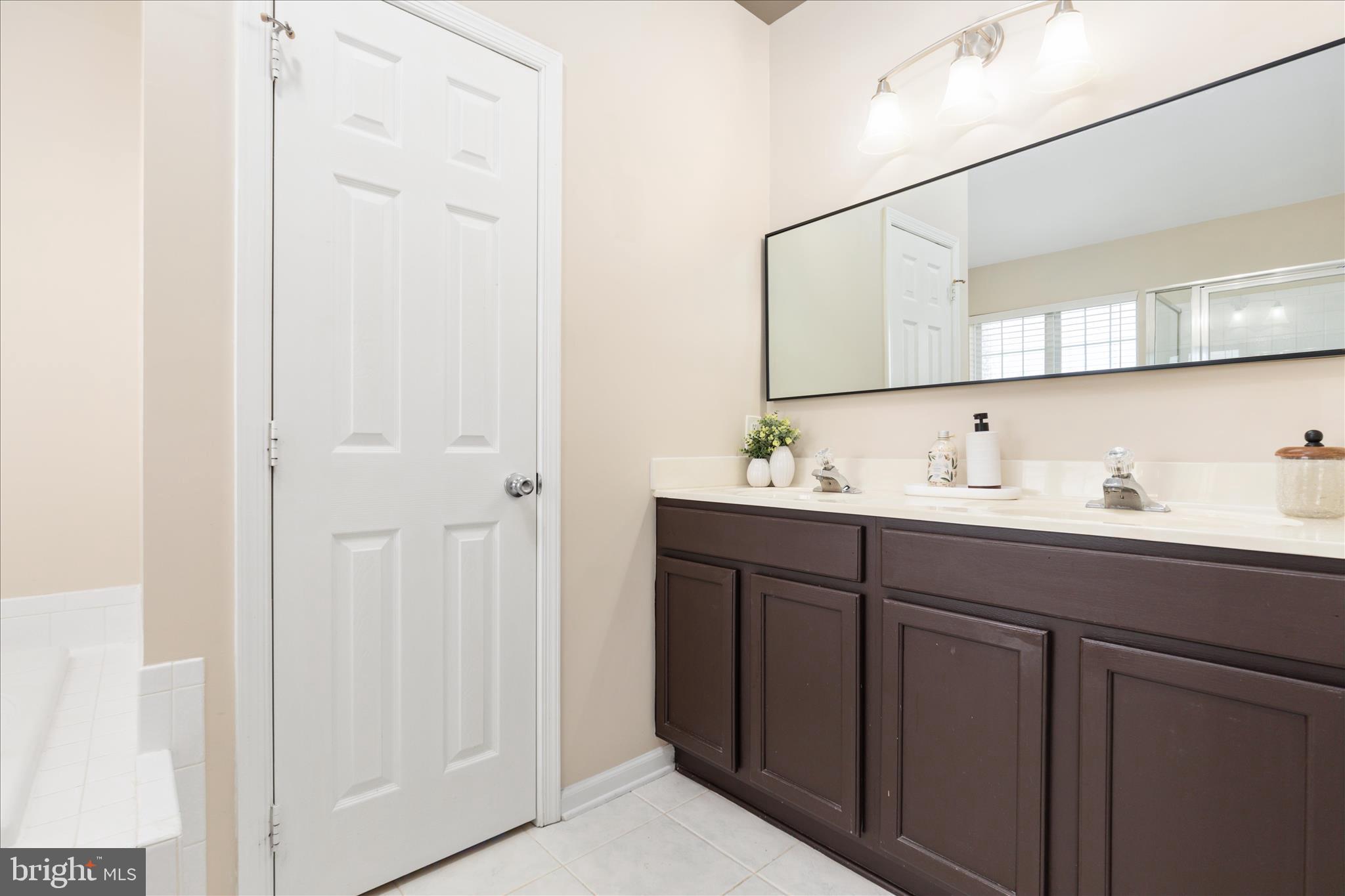 21314 LORD NELSON TERRACE