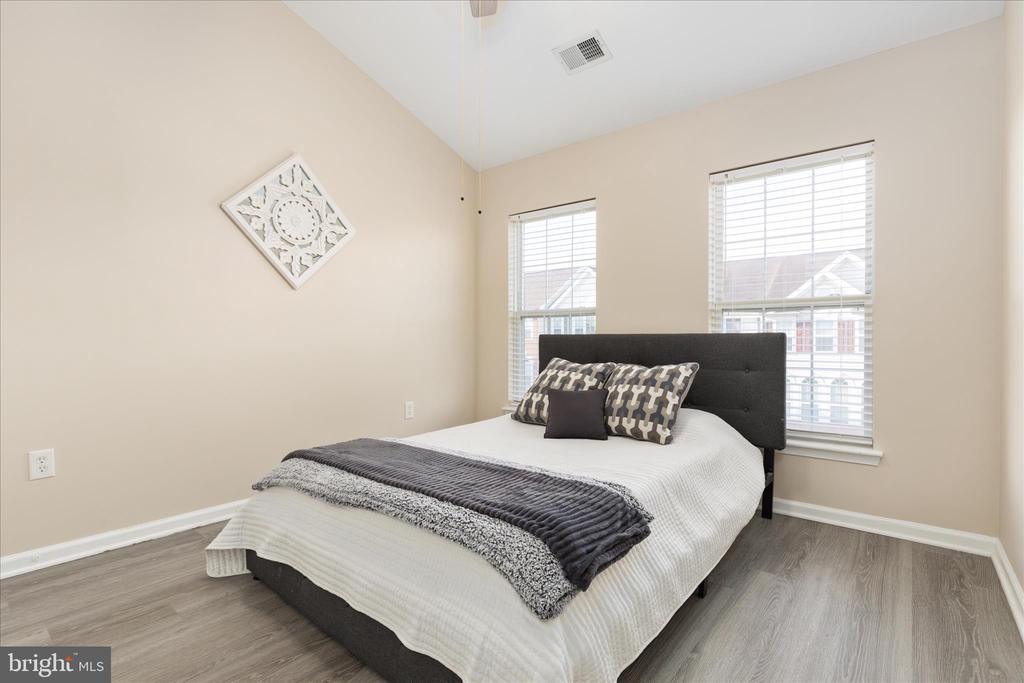 21314 LORD NELSON TERRACE