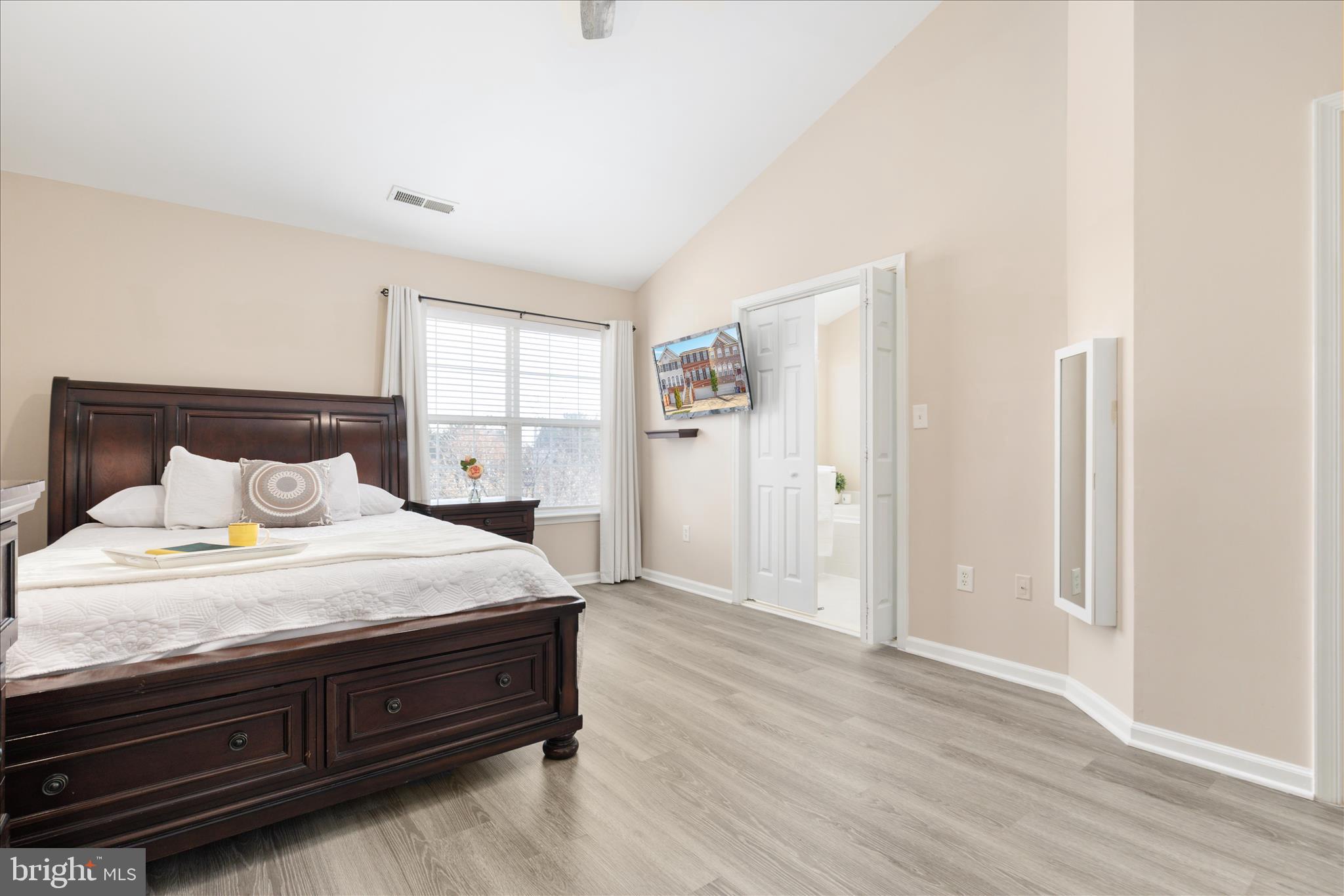 21314 LORD NELSON TERRACE