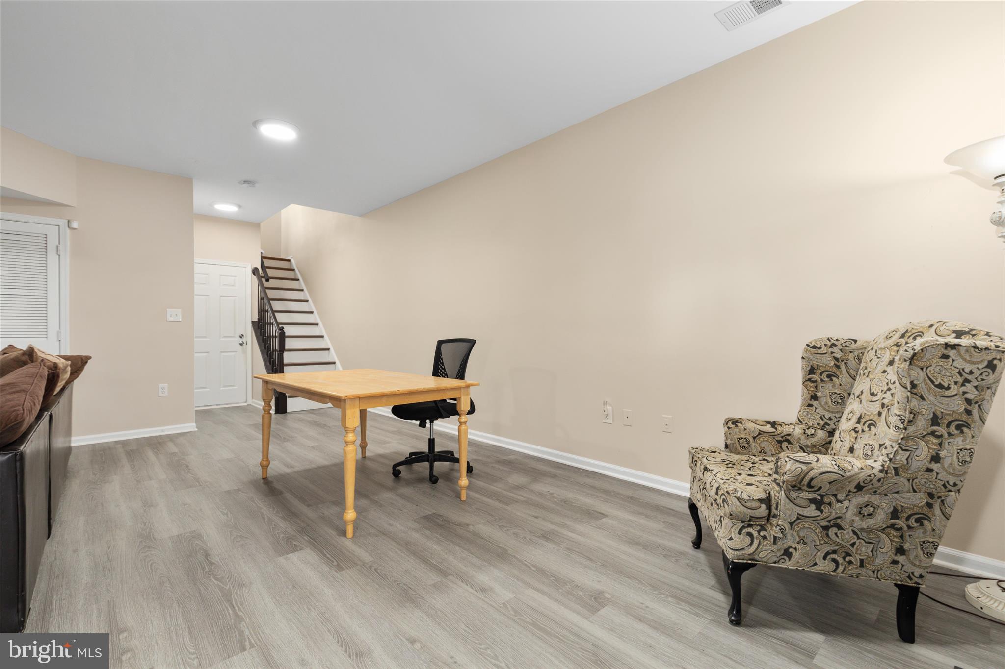 21314 LORD NELSON TERRACE