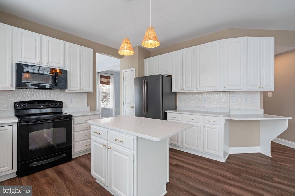 105 BUGLE COURT NE