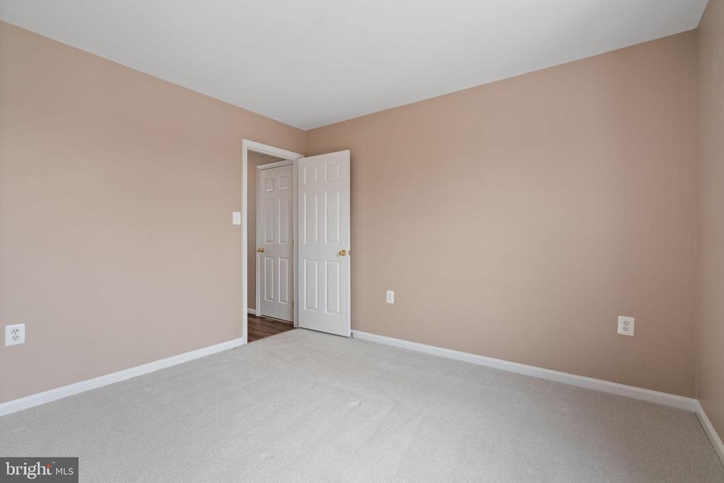 105 BUGLE COURT NE