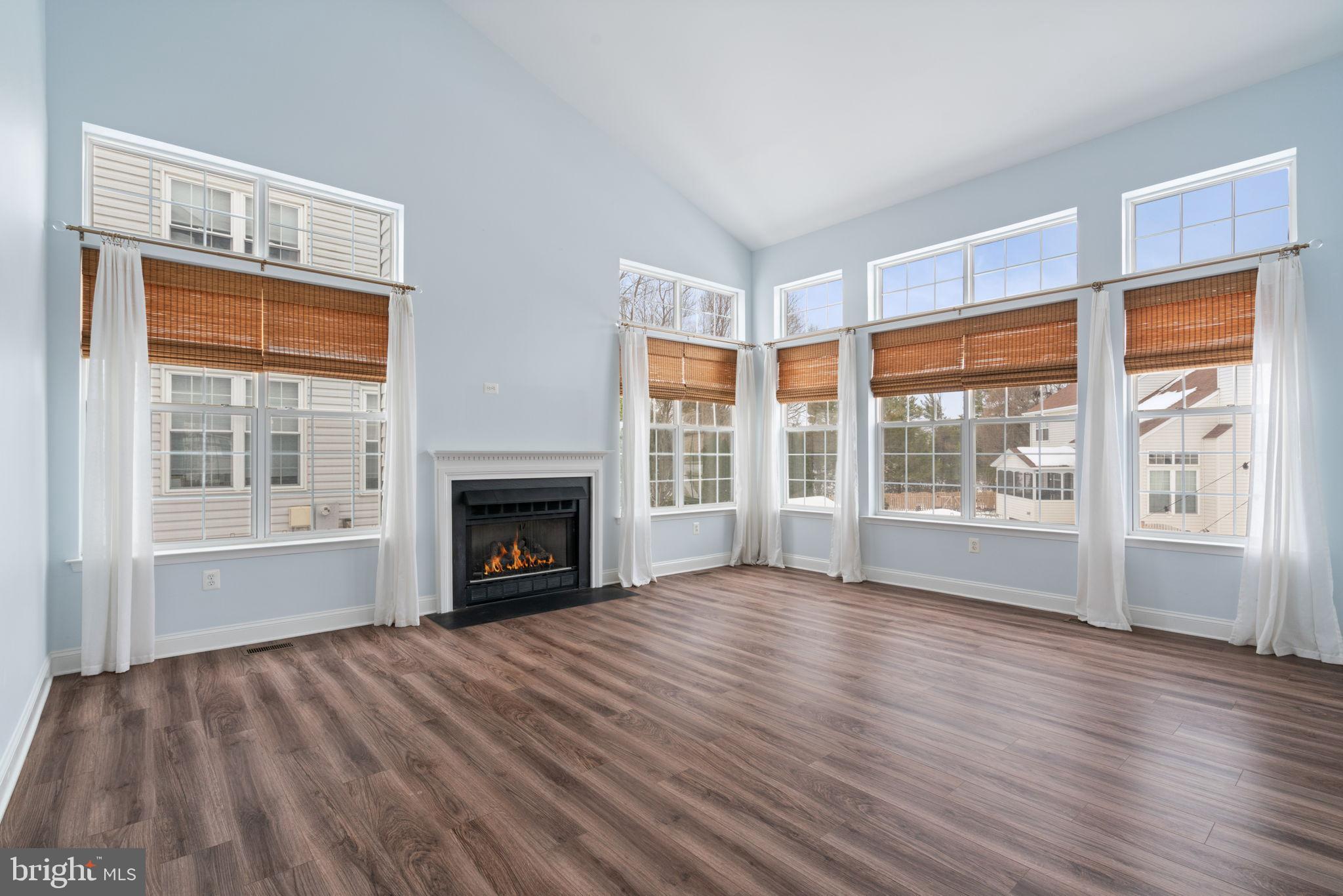 105 BUGLE COURT NE