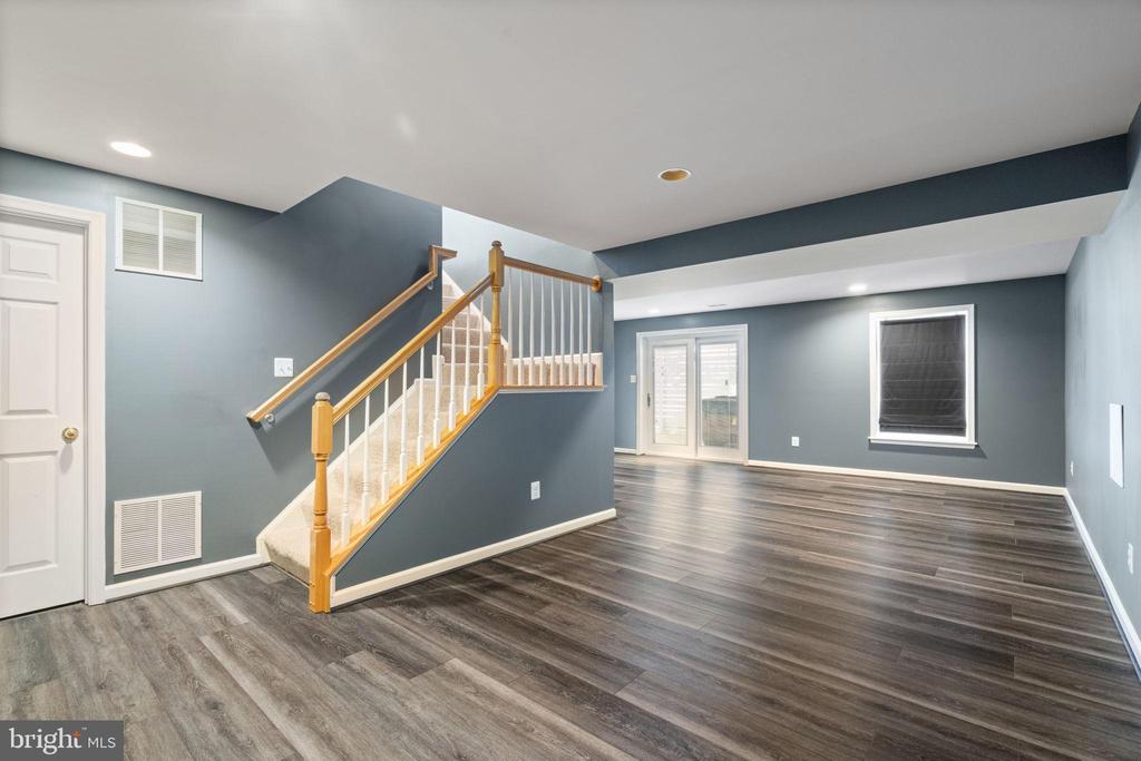 105 BUGLE COURT NE
