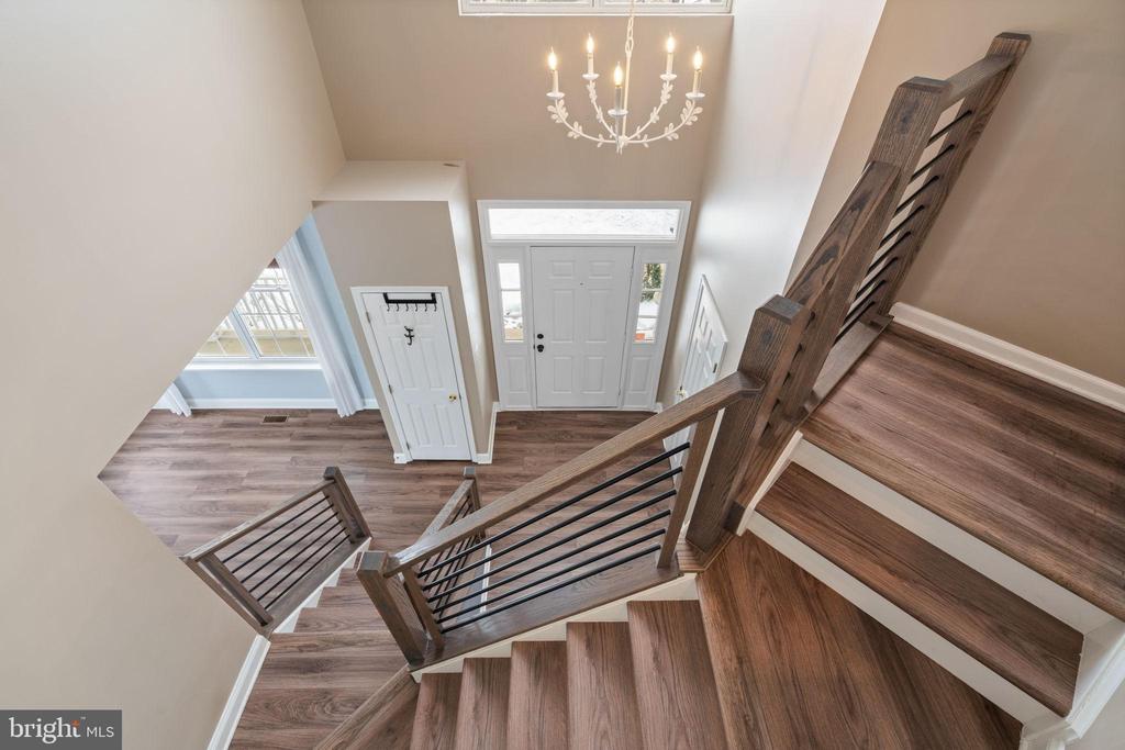 105 BUGLE COURT NE