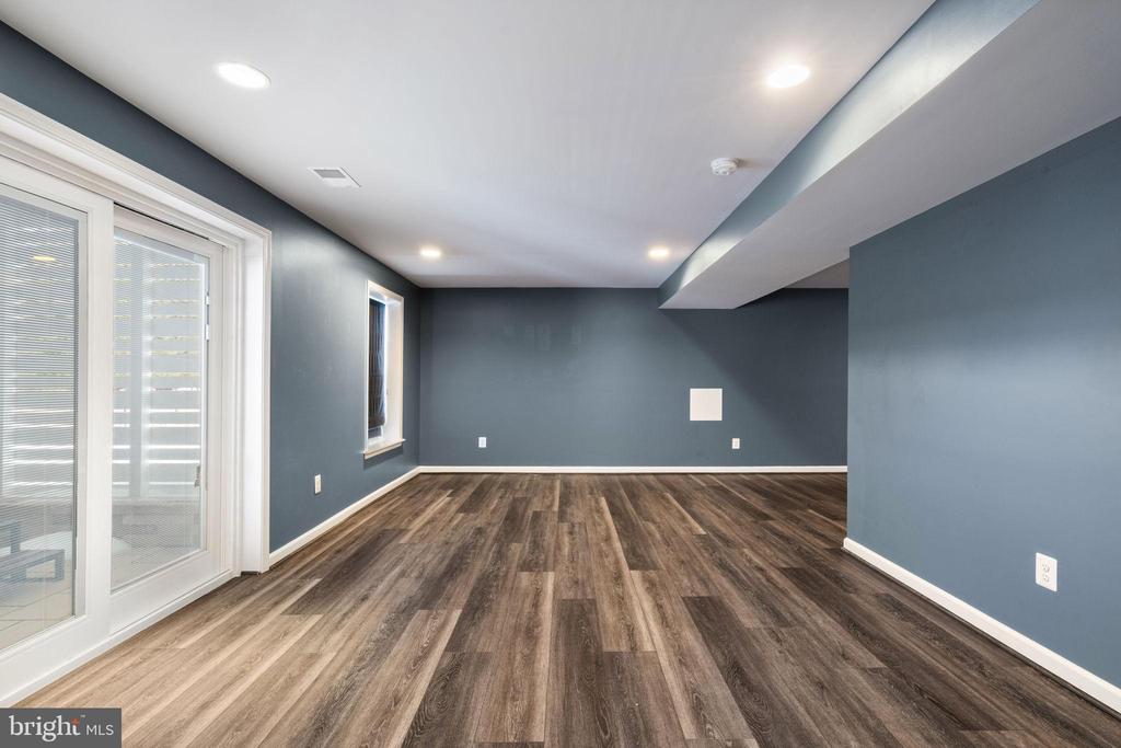 105 BUGLE COURT NE