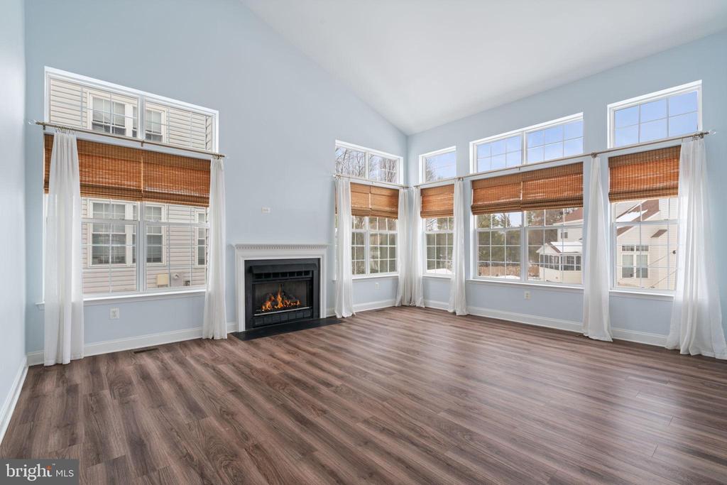105 BUGLE COURT NE
