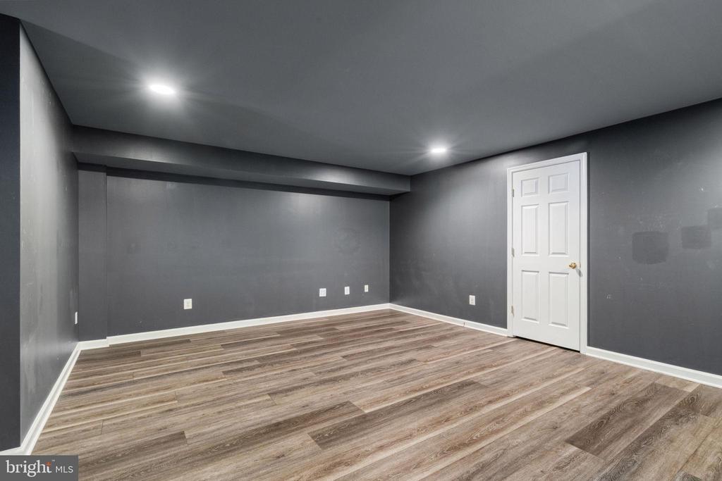 105 BUGLE COURT NE