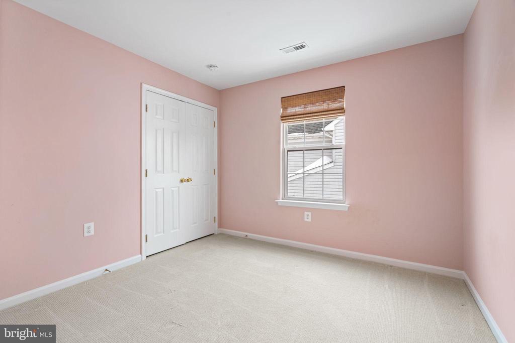 105 BUGLE COURT NE