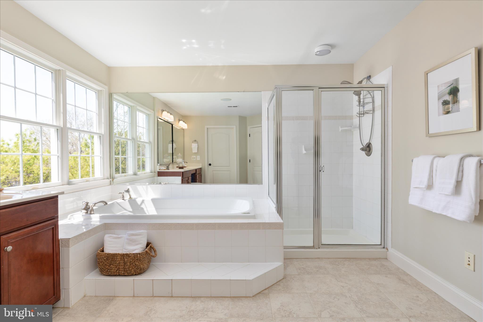 19779 SPYGLASS HILL COURT