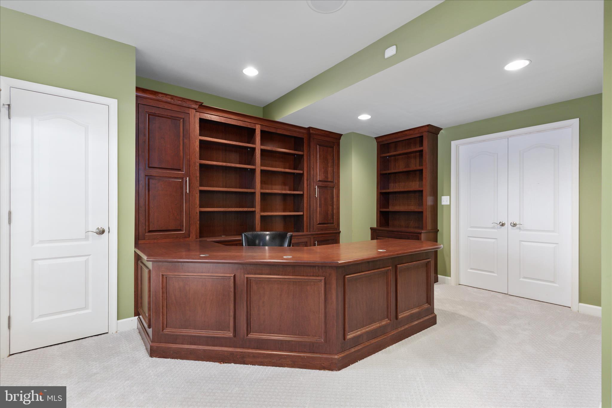 19779 SPYGLASS HILL COURT