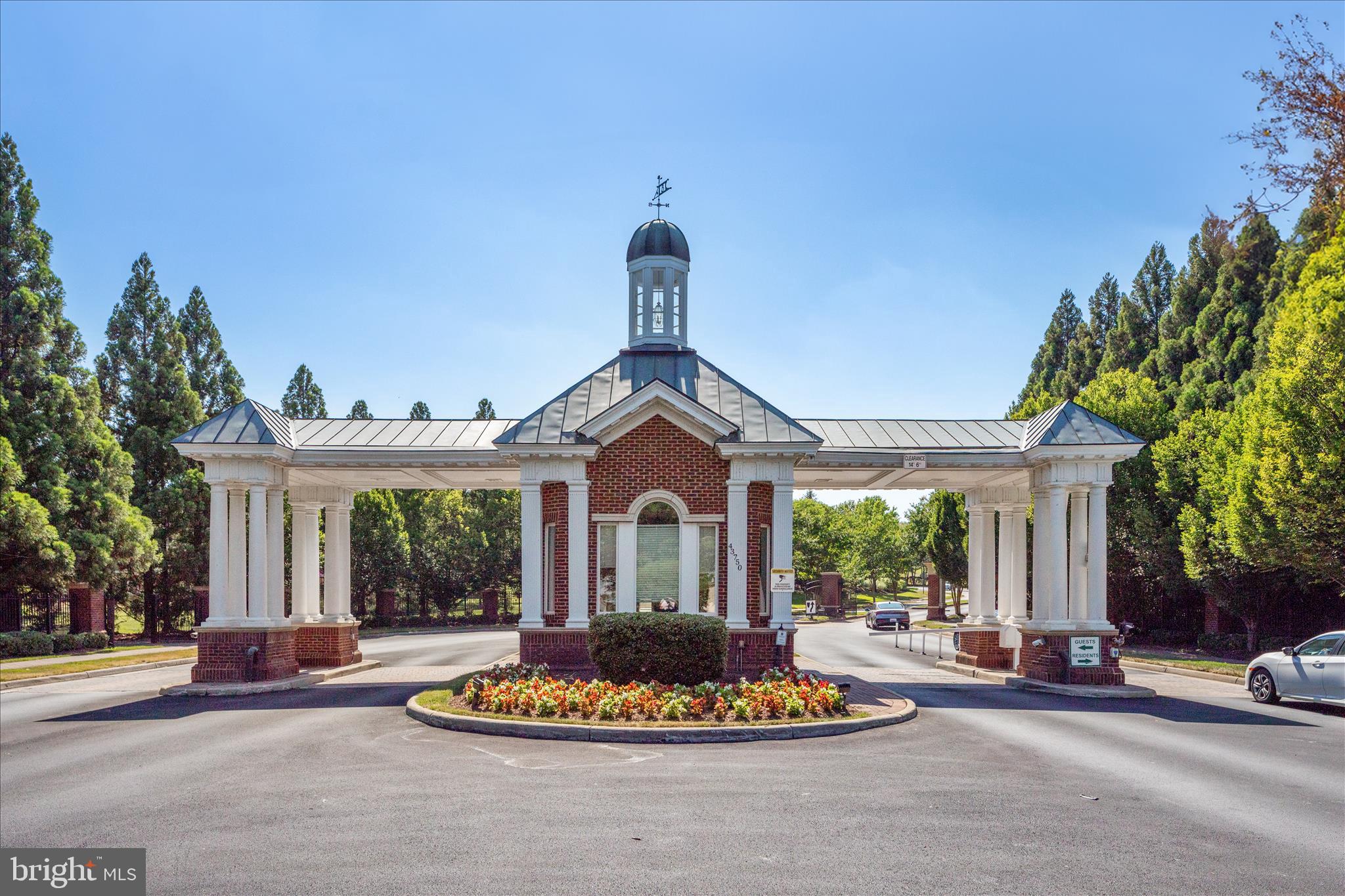 19779 SPYGLASS HILL COURT