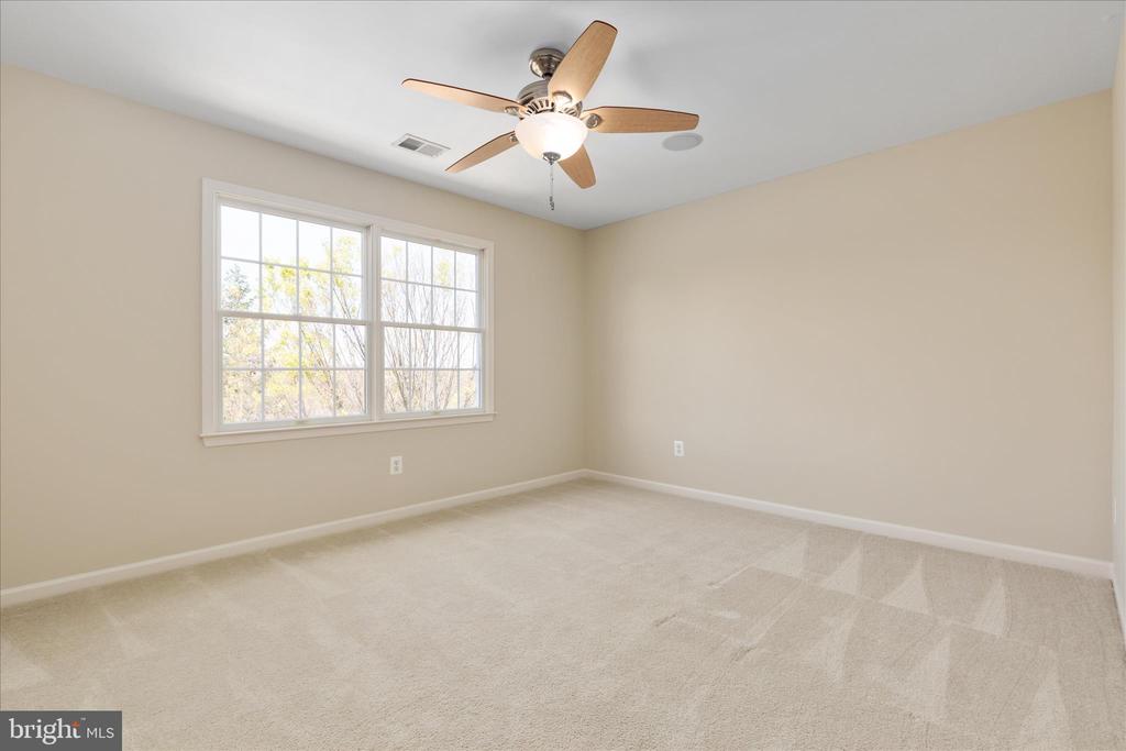19779 SPYGLASS HILL COURT