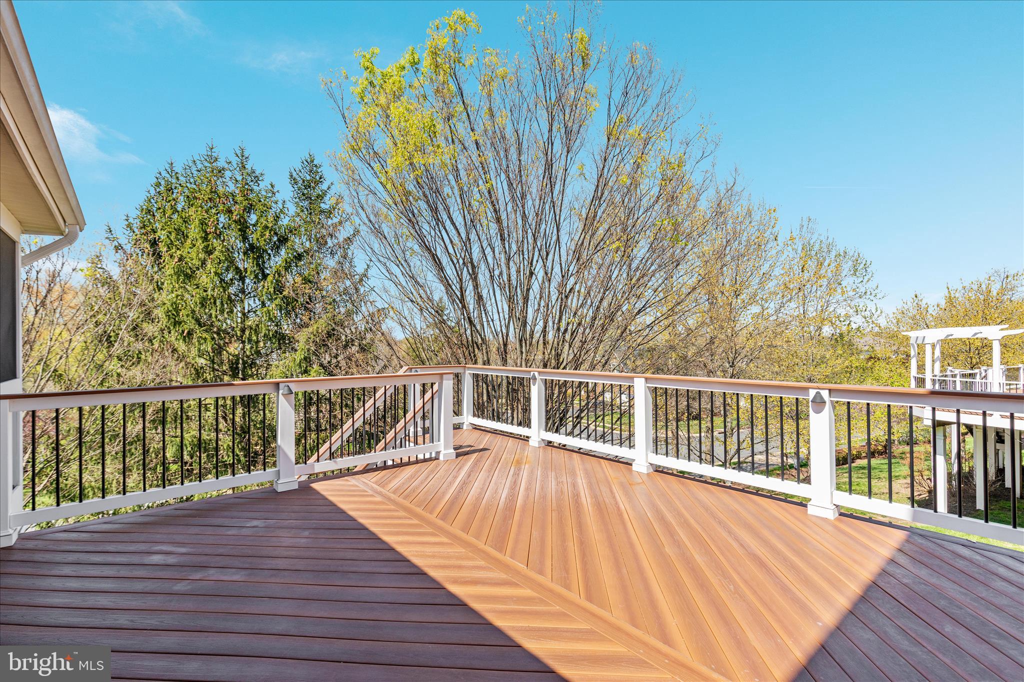 19779 SPYGLASS HILL COURT