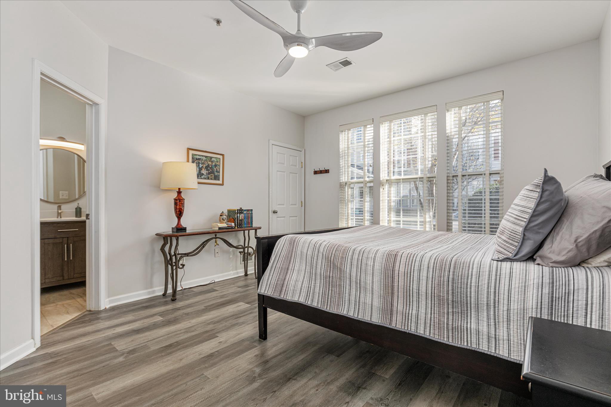 20227 MACGLASHAN TERRACE