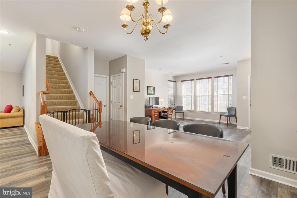 20227 MACGLASHAN TERRACE