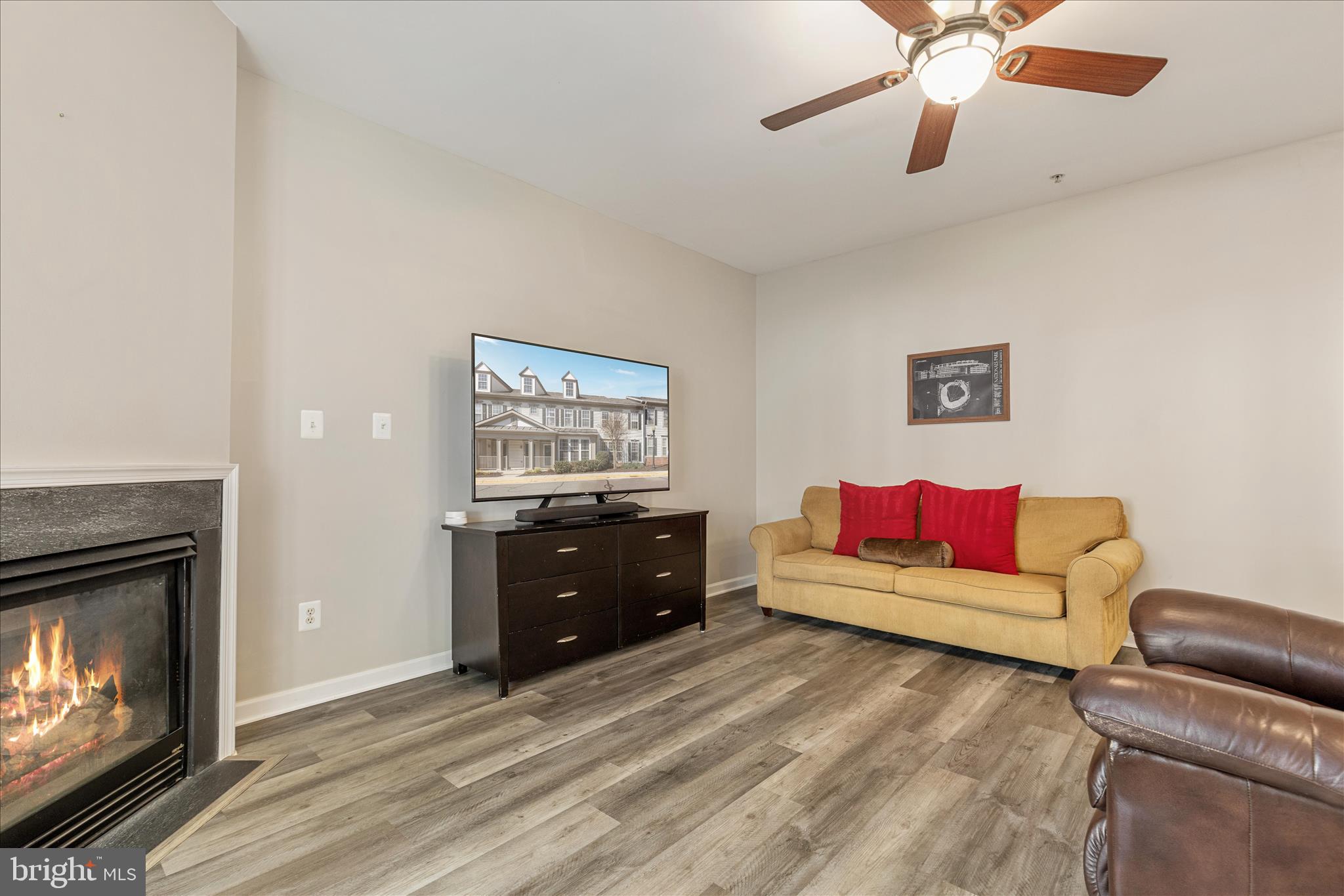 20227 MACGLASHAN TERRACE