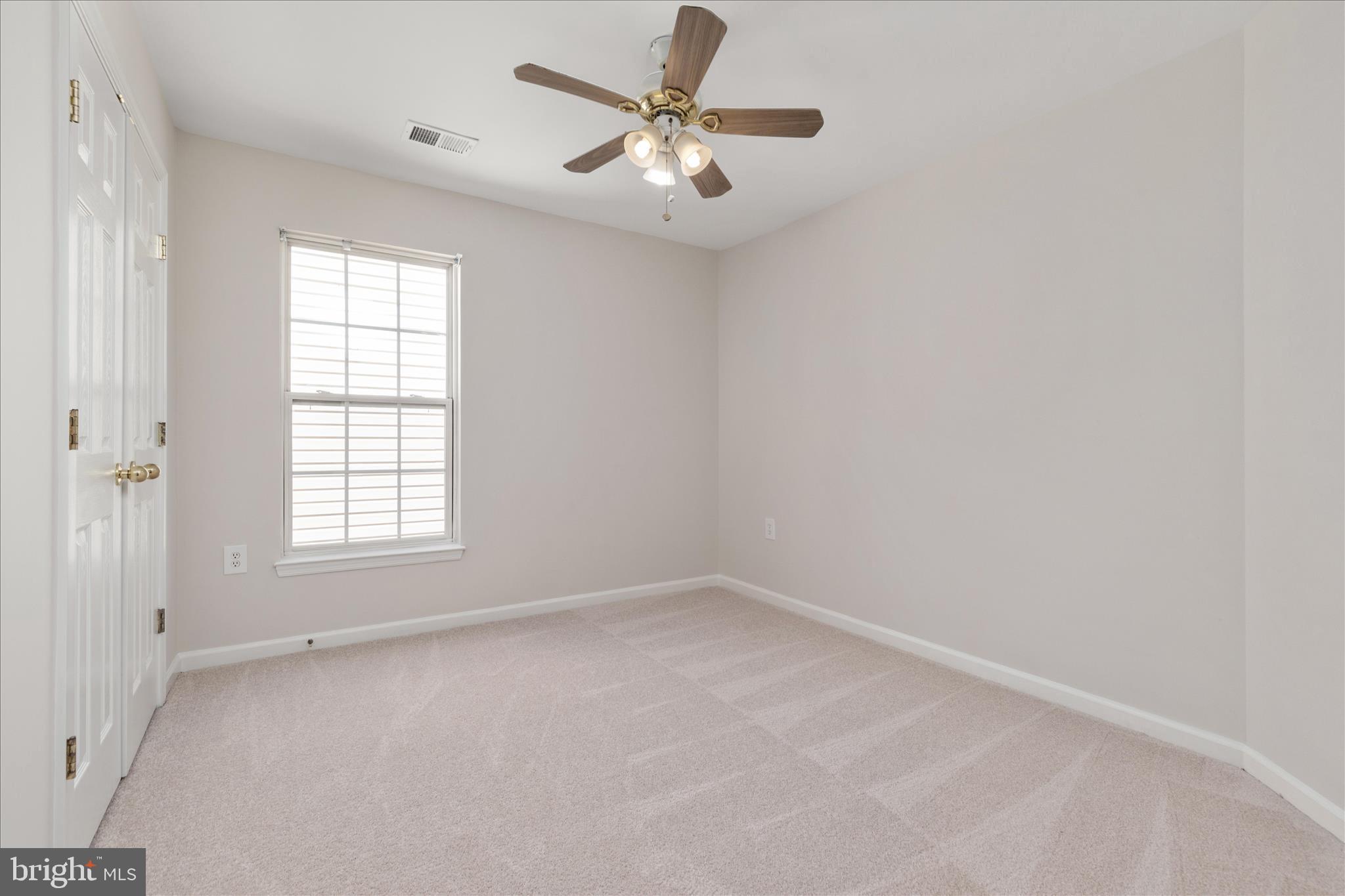 321 WHIPP DRIVE SE