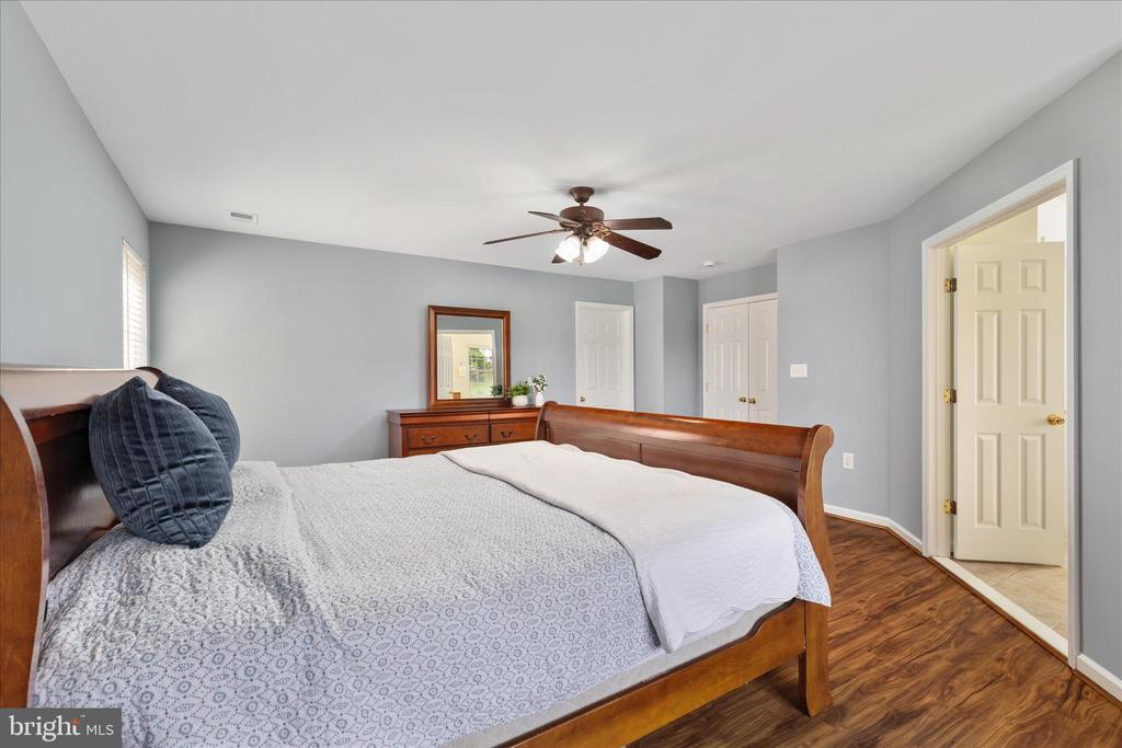 321 WHIPP DRIVE SE