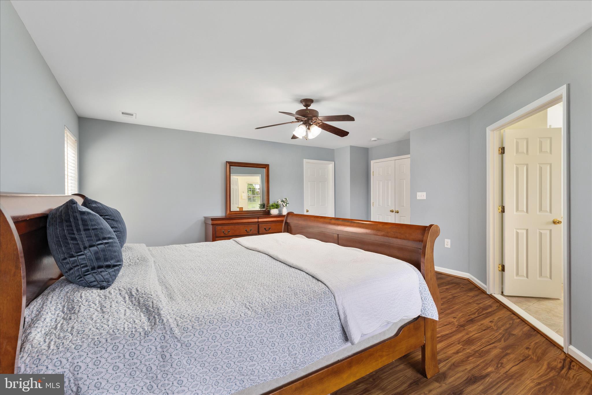 321 WHIPP DRIVE SE