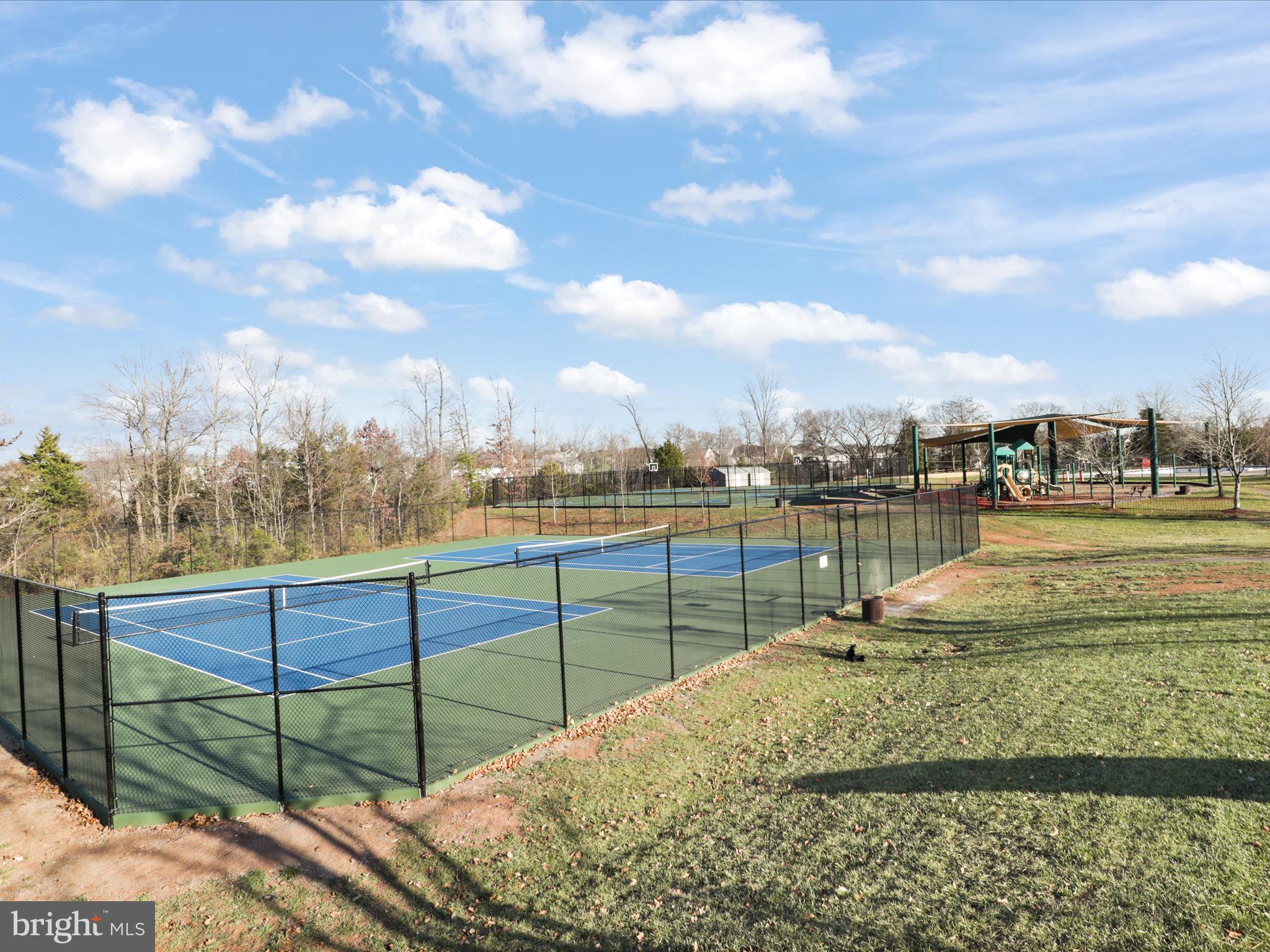 9334 Falling Water Dr