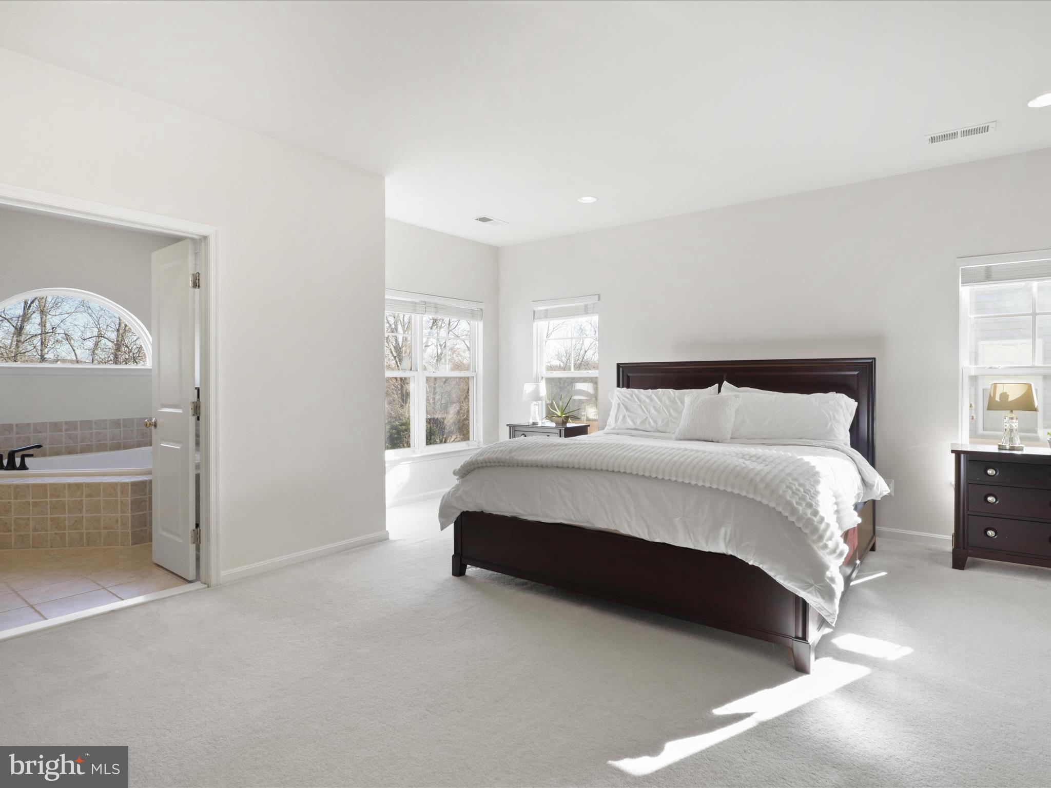 9334 Falling Water Dr