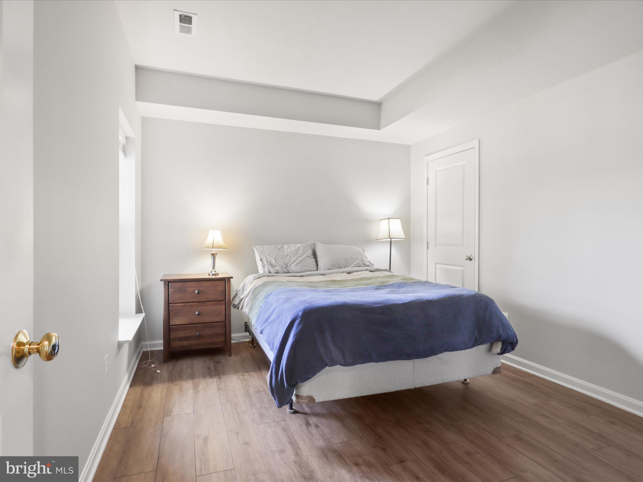 9334 Falling Water Dr