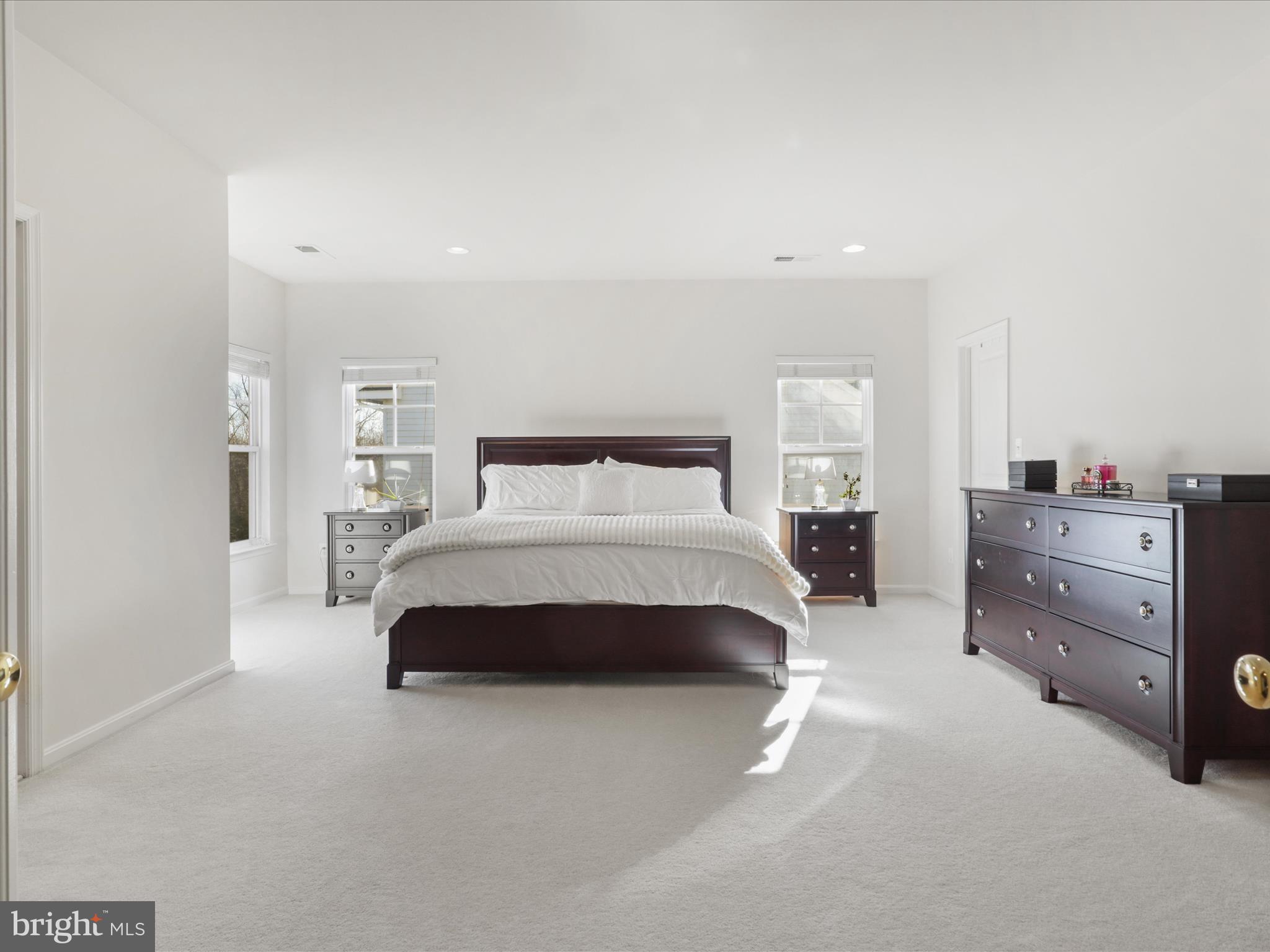 9334 Falling Water Dr