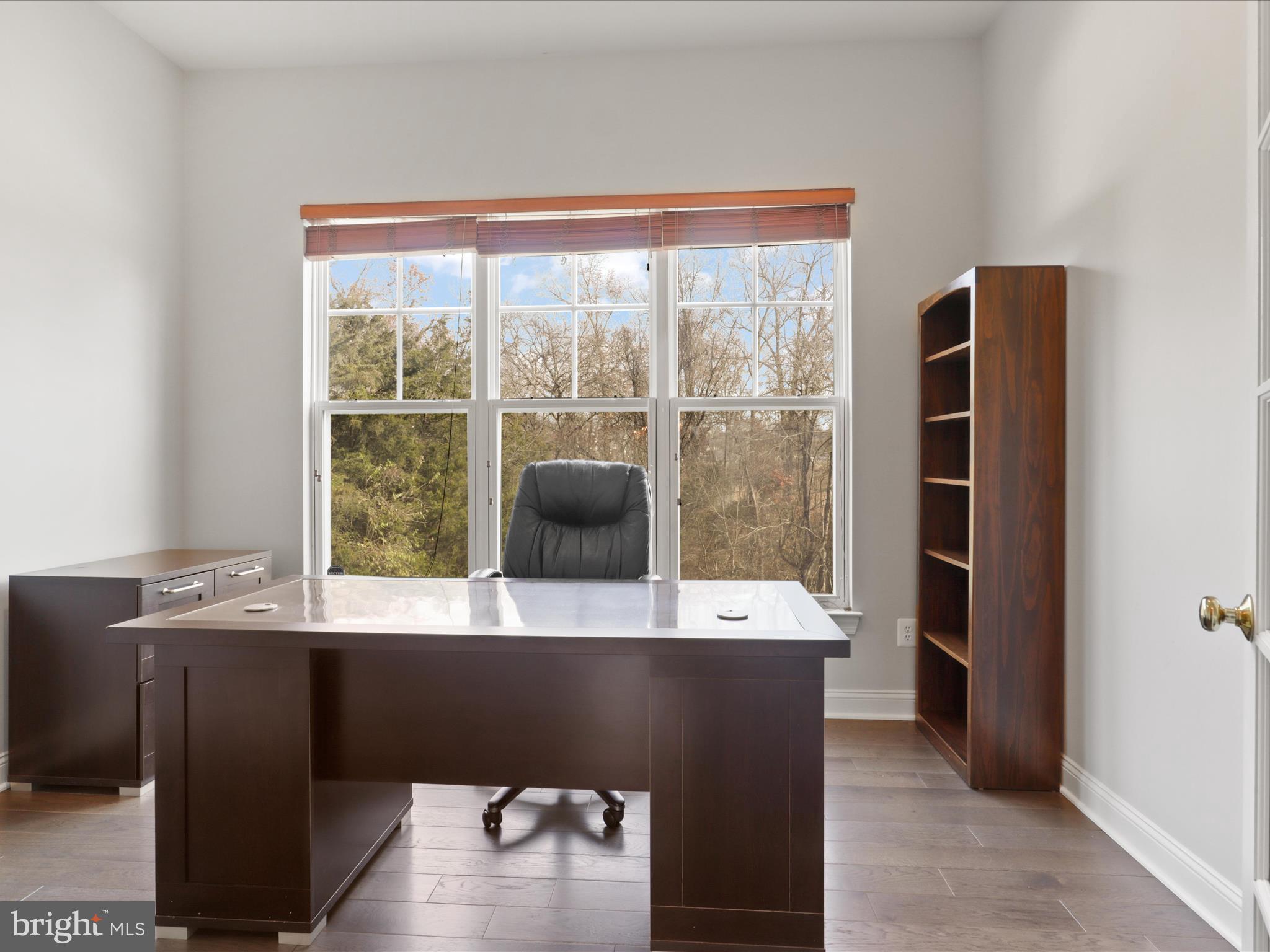 9334 Falling Water Dr