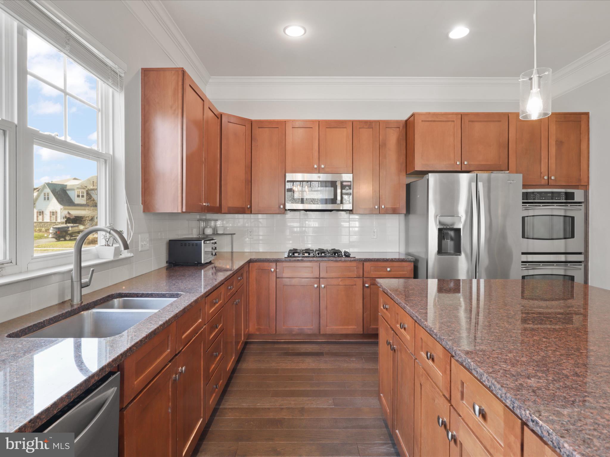 9334 Falling Water Dr