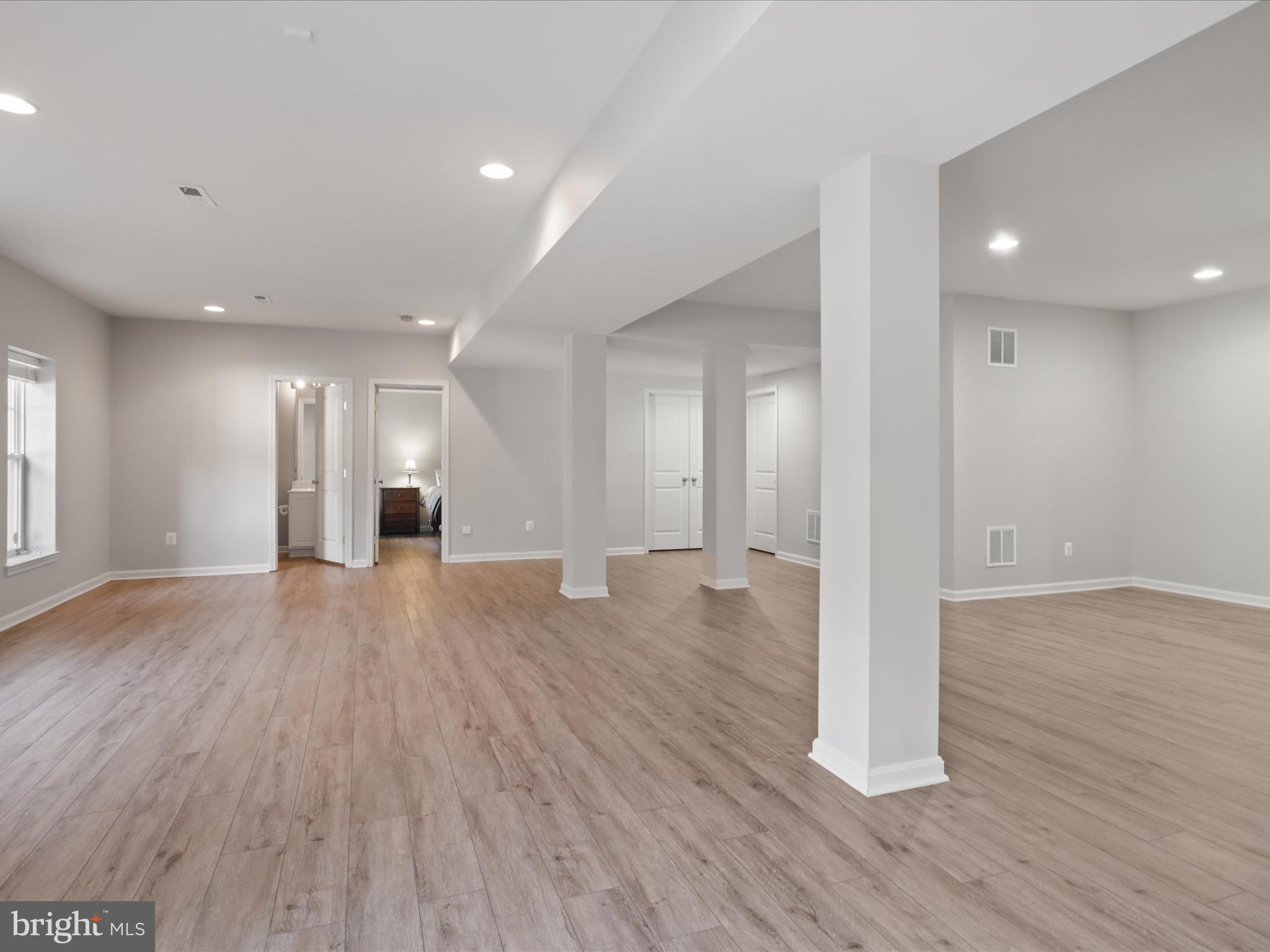 9334 Falling Water Dr