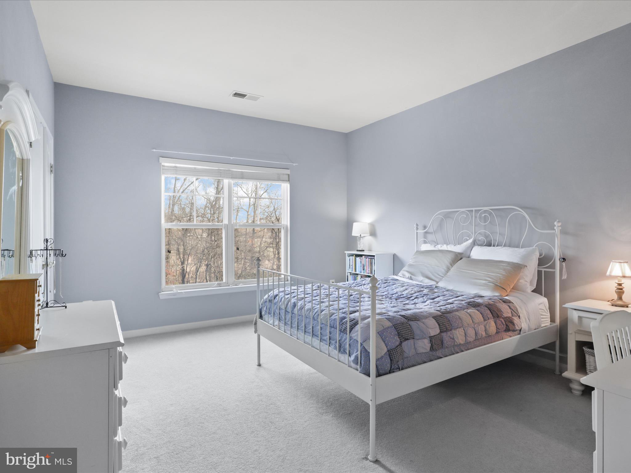 9334 Falling Water Dr