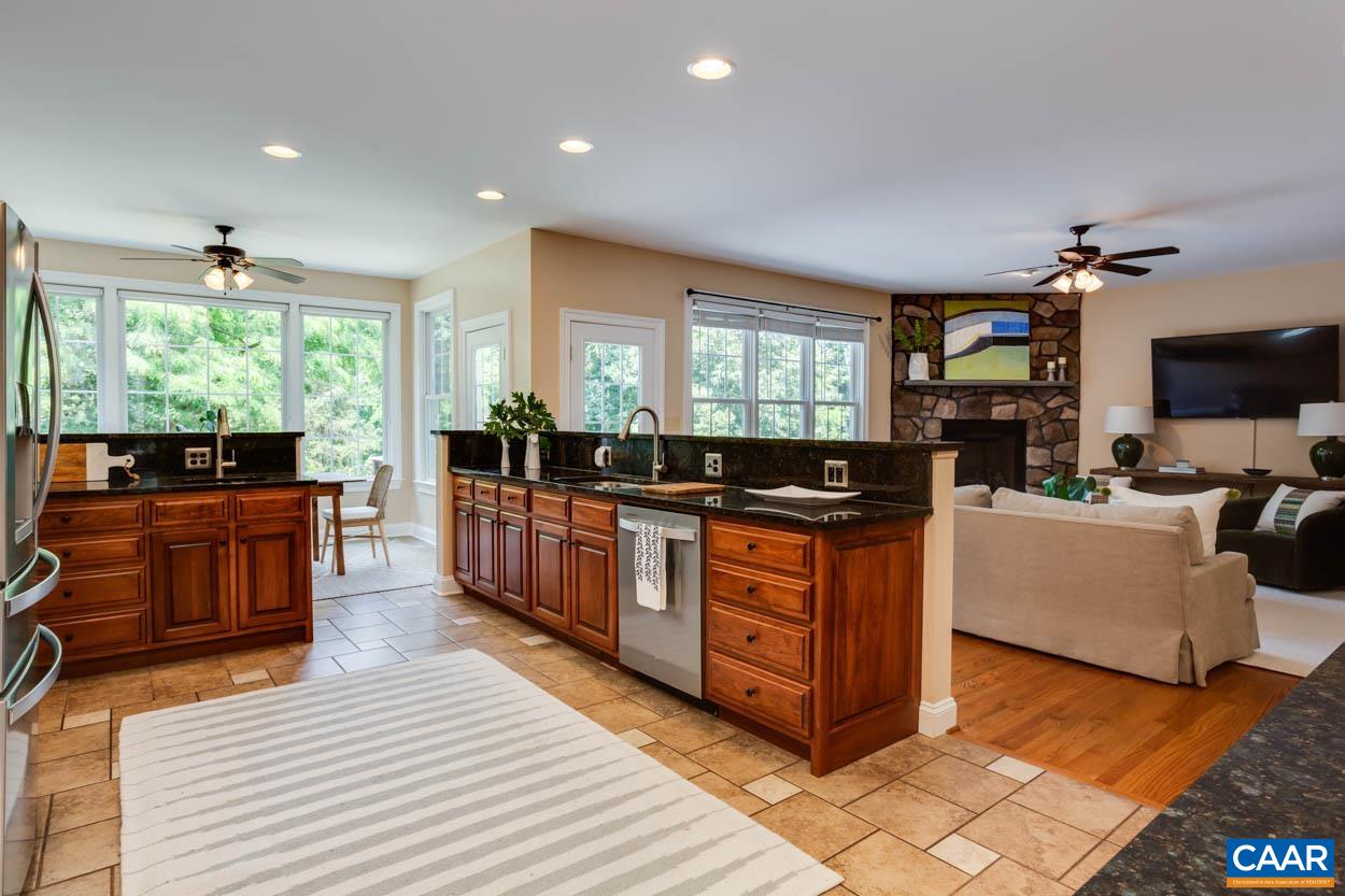 4802 ADVANCE MILLS RD