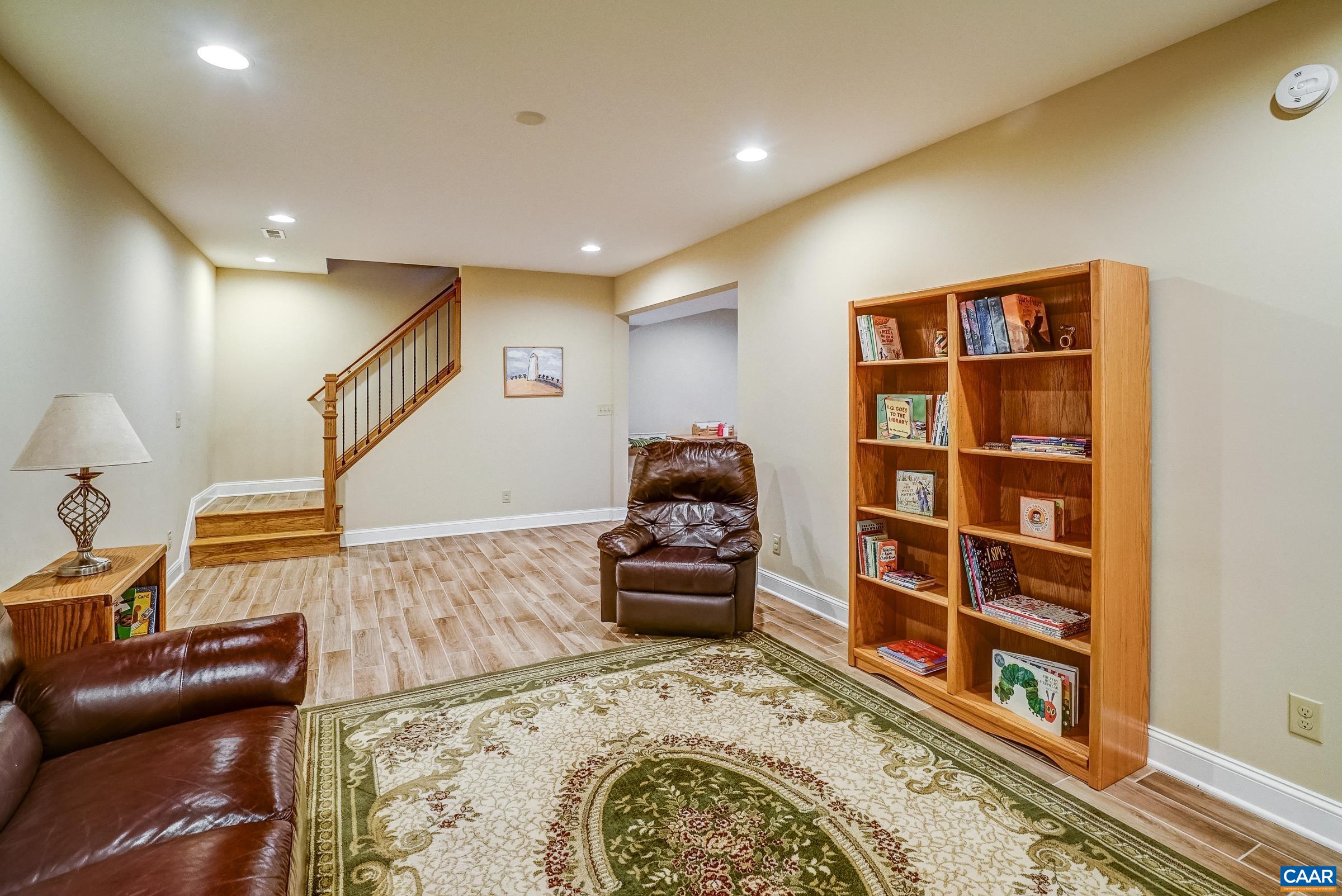 4802 ADVANCE MILLS RD